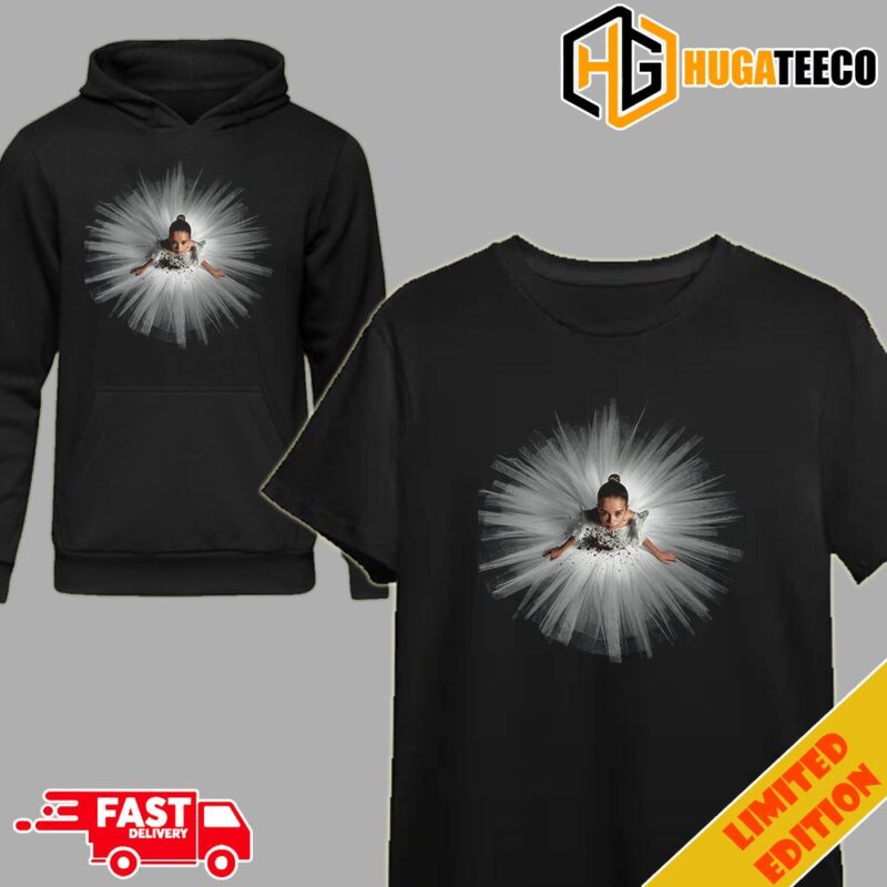 Abigail High-res Textless Poster The Movie Melissa Barrera And Giancarlo Esposito T-Shirt Long Sleeve Hoodie