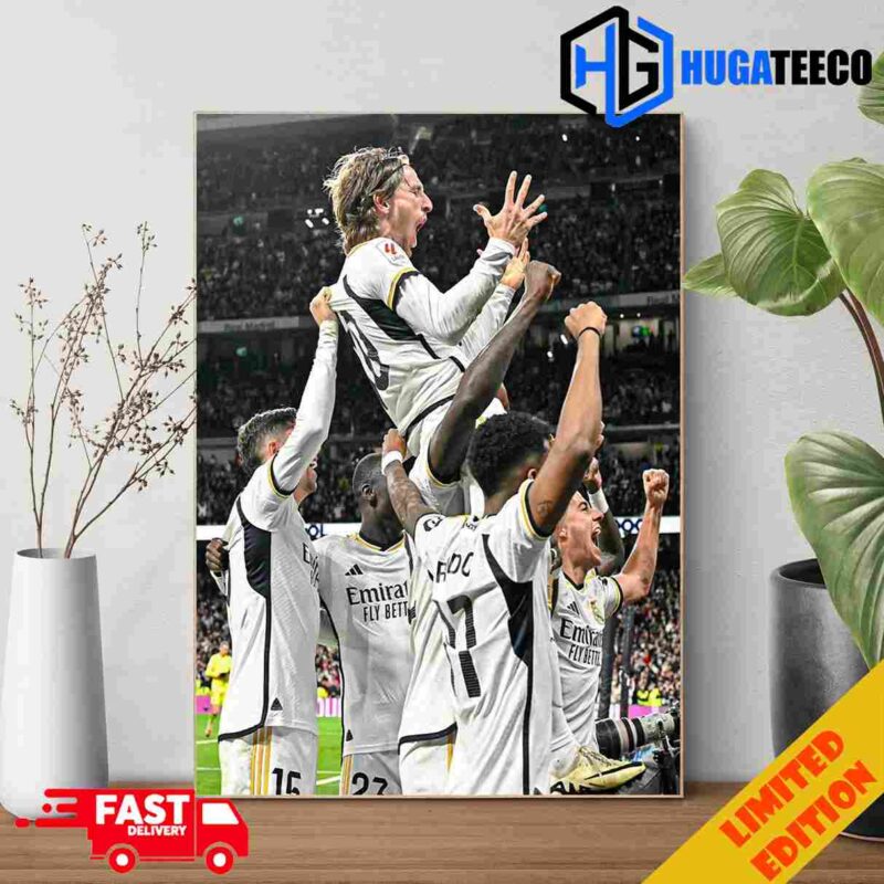 Real Madrid Luka Modric Celebrating The Big Victory Over Sevilla Poster Canvas