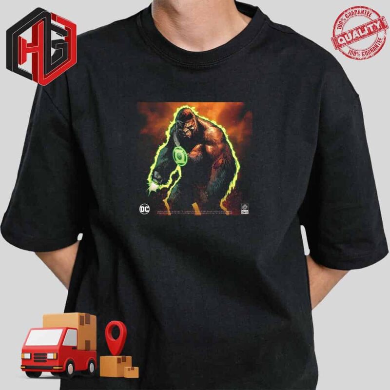 Kong As A Green Lantern On The Cover Of The Final Issue For Justice League Vs Godzilla X Kong T-Shirt