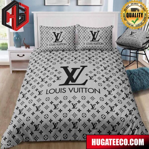 Louis Vuitton Luxury And Fashion Brand Grey Monogram Comforter For Bedroom Queen Bedding Set