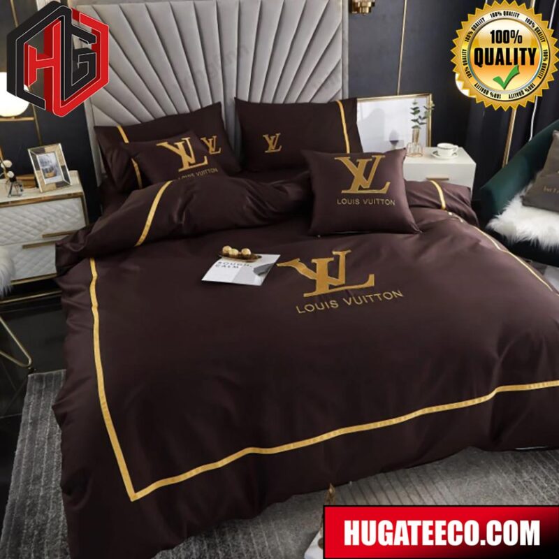 Luxury Louis Vuitton Logo On Grey Background For Bedroom Queen Bedding Set