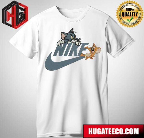 Nike Swoosh Collab x Tom And Jerry Print T-Shirt
