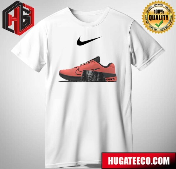 Nike Metcon 9 By You Available via Nike US Sneaker T-Shirt